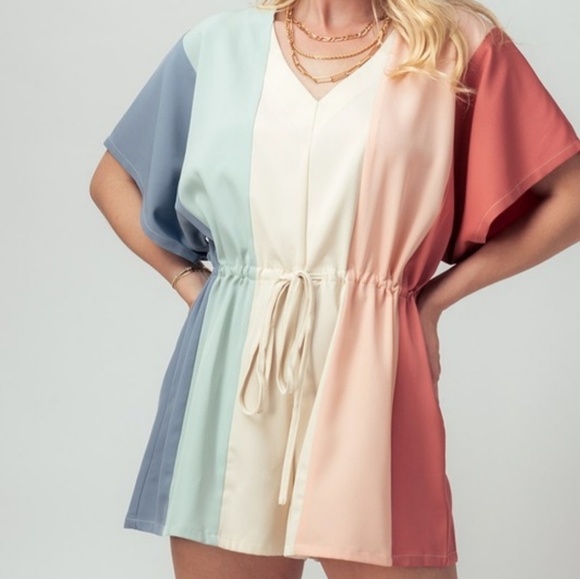 Romper - Picture 2 of 4